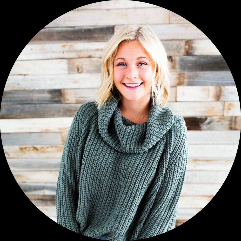 Meet your Posher, Avery